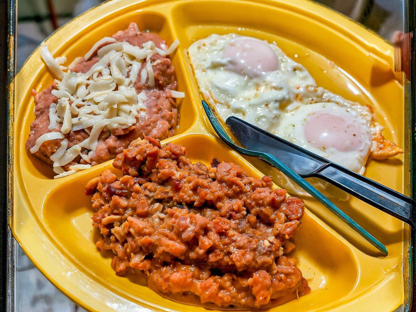 BURRITOS Y DESAYUNOS   "El TIO"