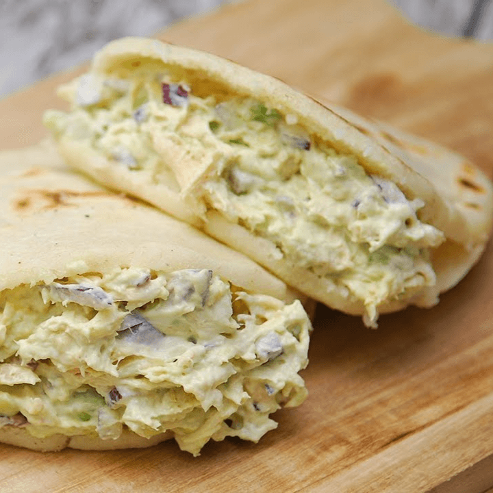 Arepa Reina Pepiada