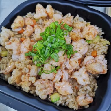 yakimeshi de camarón