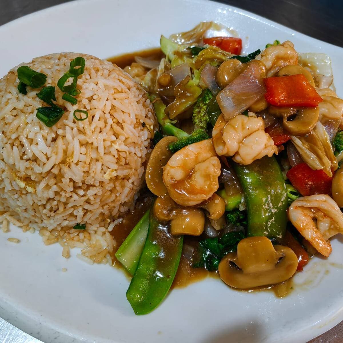 Langostinos con Champiñones Menú