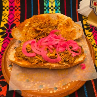 Tortita de Cochinita