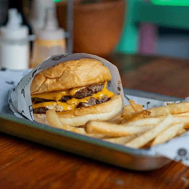 CHEESE BURGER