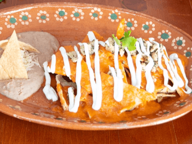 Chilaquiles Entomatados