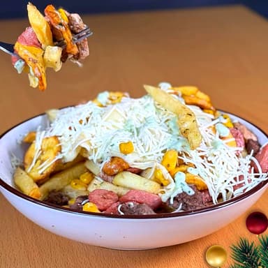 Salchipapa Mixta