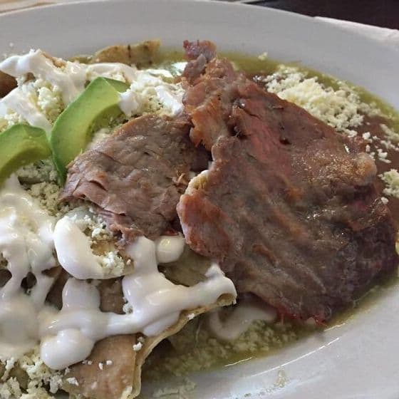 Chilaquiles con cecina