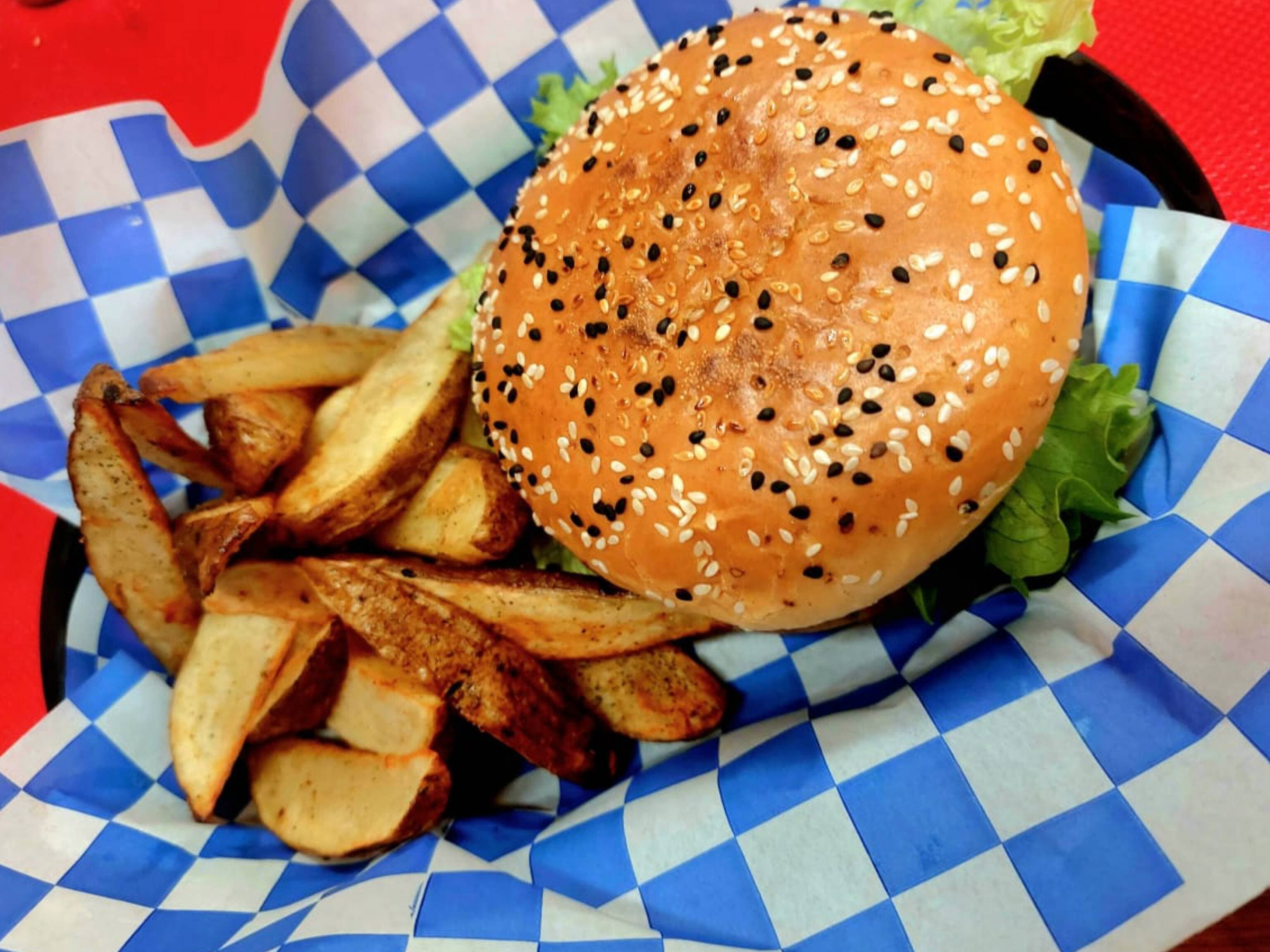 Burger queen (valle dorado)