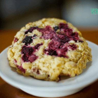Scone Frutos Rojos