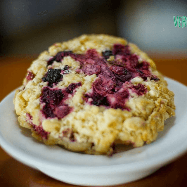 Scone Frutos Rojos