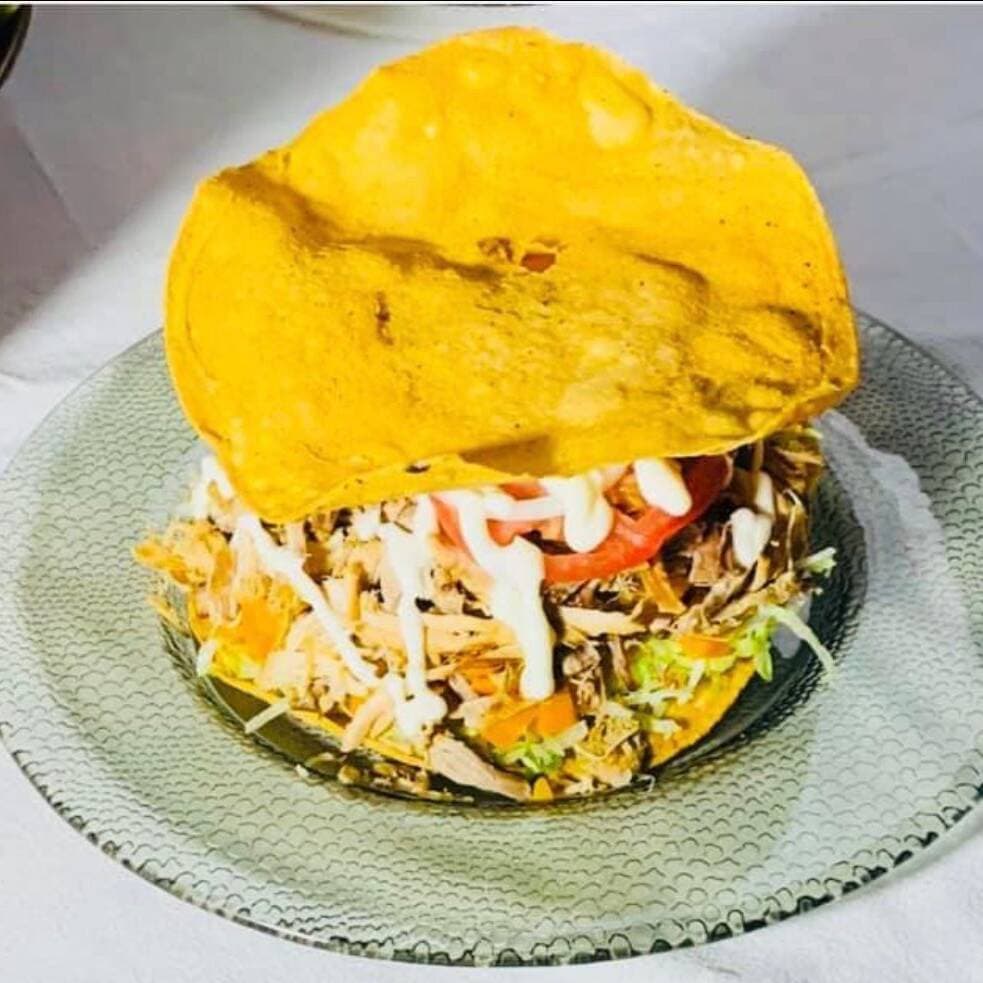 Tostadas Salchicha