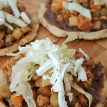 Sope de Picadillo