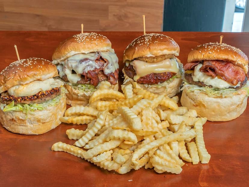 Brothers Burger