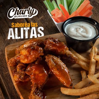 12 Piezas de Alitas con Papa, Vegetales, Aderezo