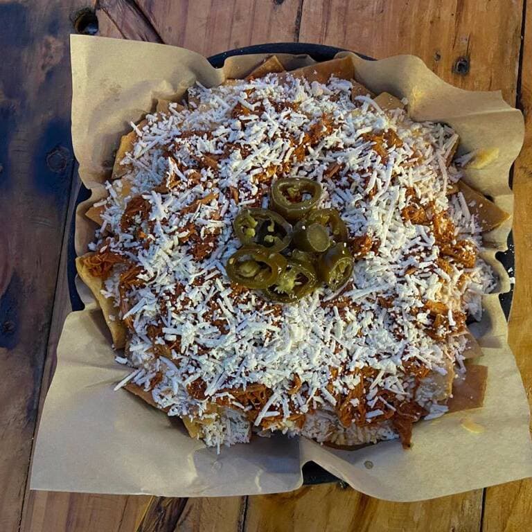 Tostinachos con Cochinita