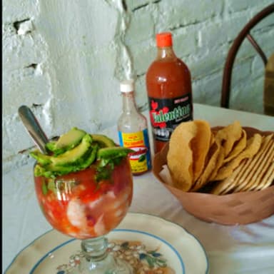 Cóctel Mixto Mediano