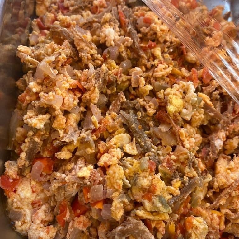 3 Tacos de Huevo con Deshebrada