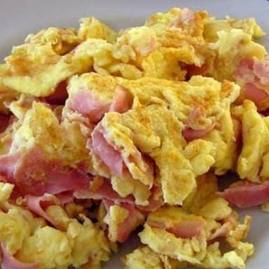 Huevos con Jamón