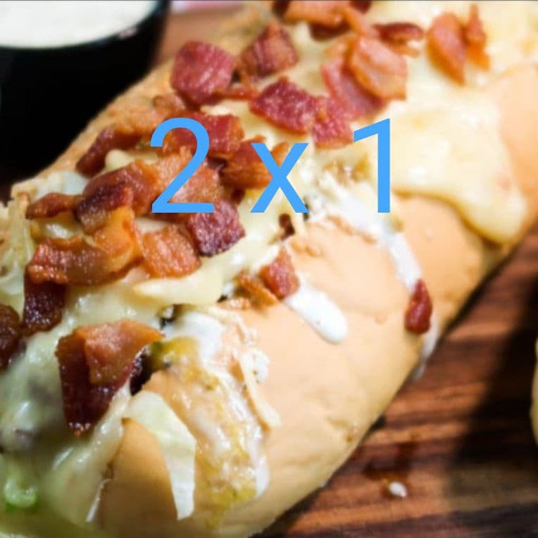 2 Perros Jamon Mozarella + Papás Gratinadas