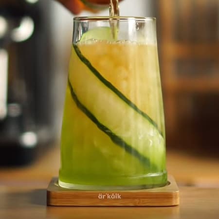 Cucumber iced tea