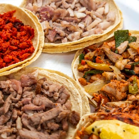Combo tacos de pastor y chorizo
