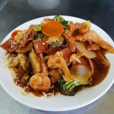 Chop Suey salsa con Chorizo Chino
