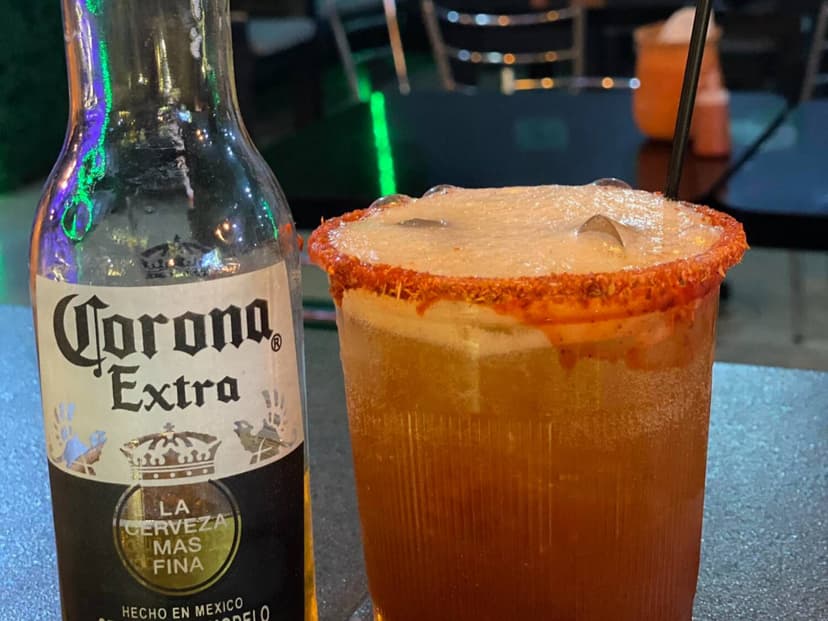 Baja bar y mariscos