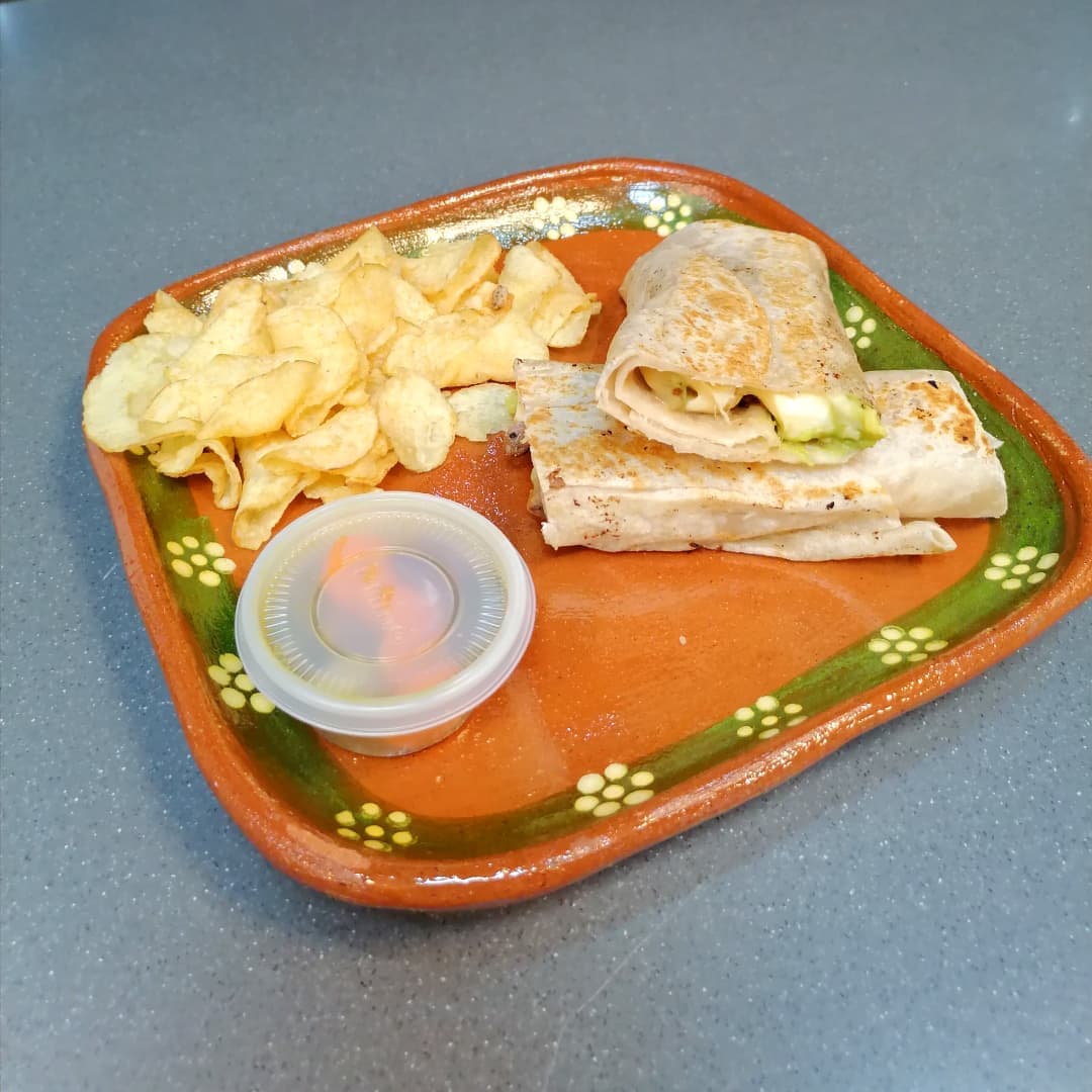 LOS CHINELITOS