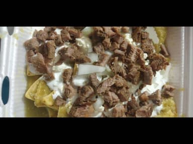 Chilaquiles con Bistec