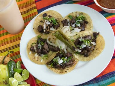 Tacos de Hígado Encebollado
