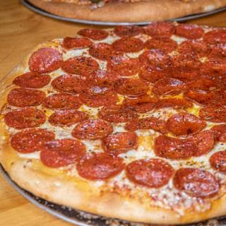 PIZZA 40CM EXTRA PEPERONI