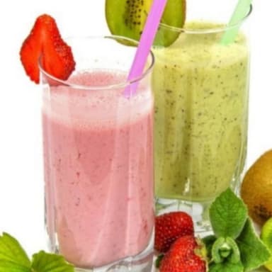 Jugos Naturales en Leche