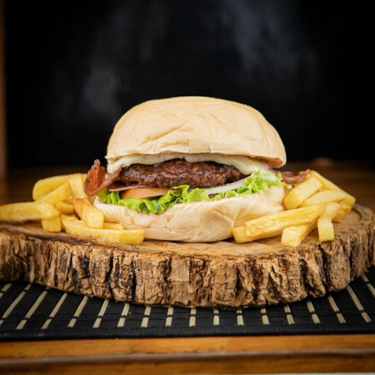 HAMBURGUESA DE CARNE + COMBO COSTO ADICIONAL