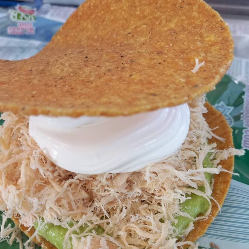 Combo Tostada y Consome Sencillo