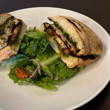 CIABATTA PECHUGA PESTO