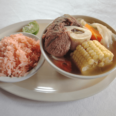 Caldo de Res Mediano