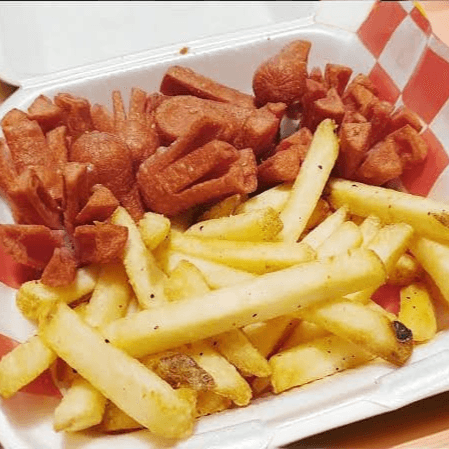 Salchipapas