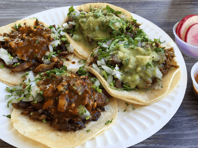 Taco Campechano (Bistec y Longaniza)