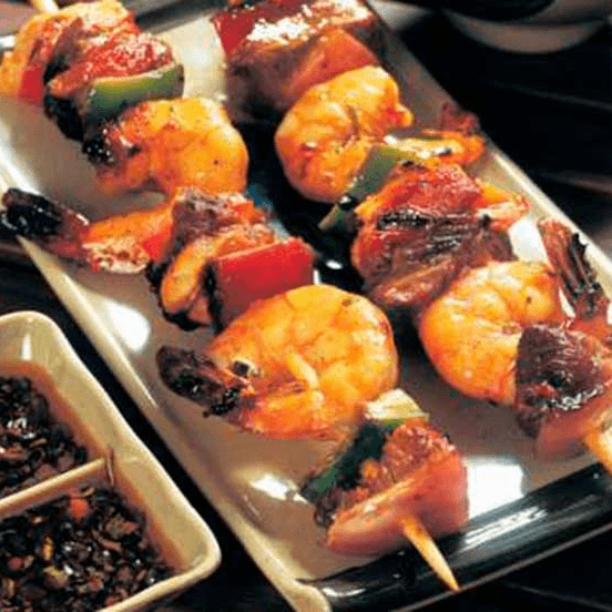 Brocheta Viento, Mar y Tierra
