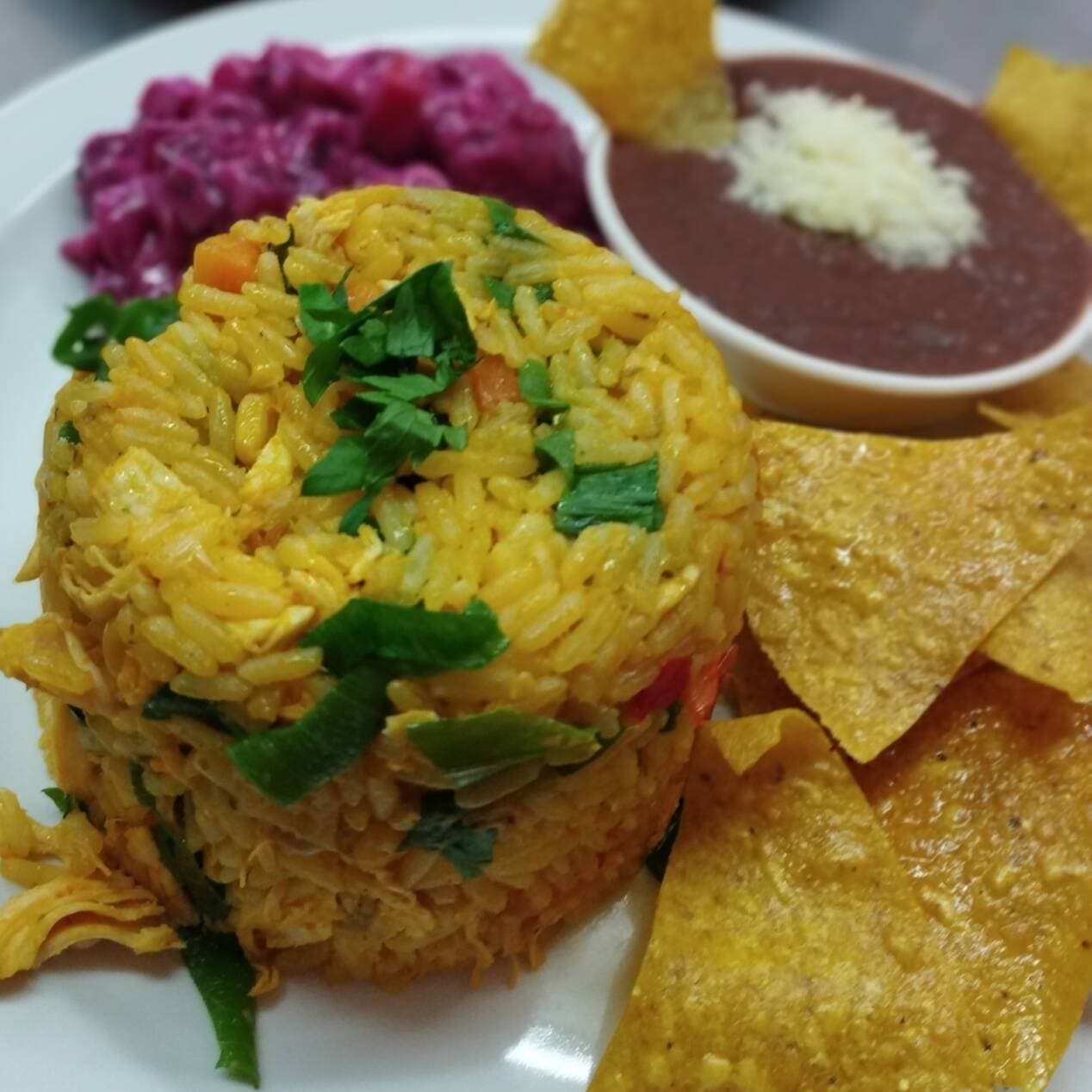 Arroz Especial con pollo