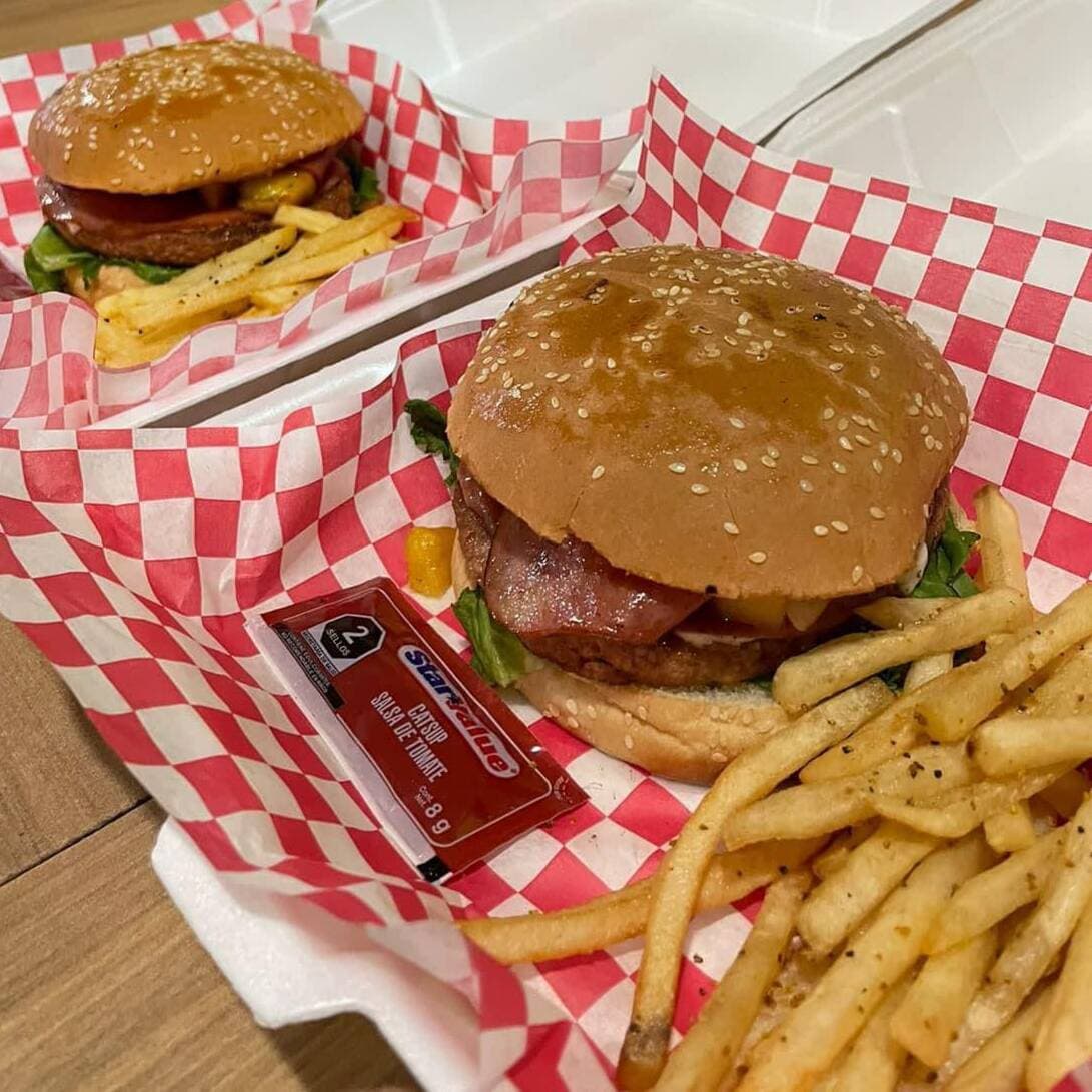 Hamburguesas Especiales(Hawaiana, Mexicana, Bacon)