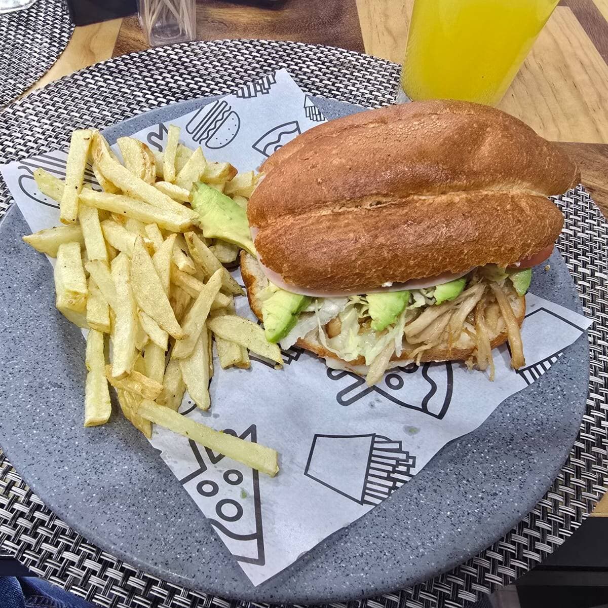 Torta de Carnitas con Papas