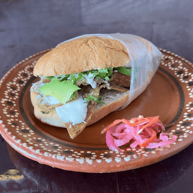 Torta de Chilaquiles con Pollo