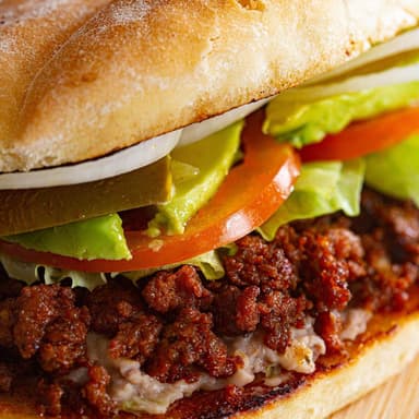 Lonche de chorizo (sin papas)
