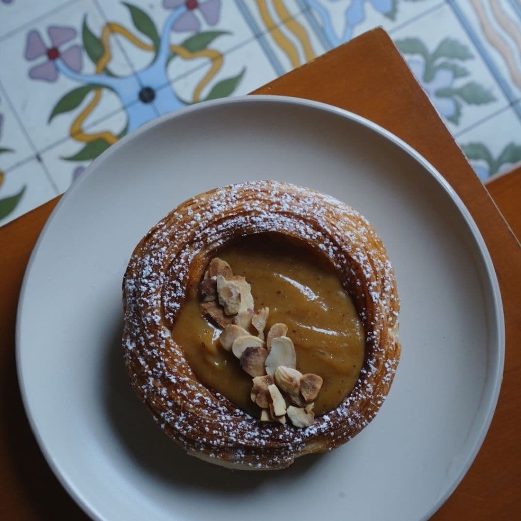 Croissant de praline de almendras