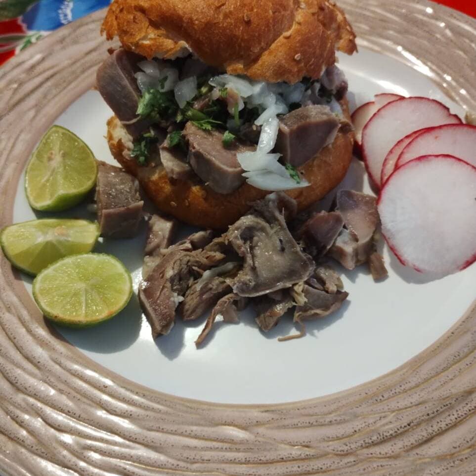 Cemita de Lengua