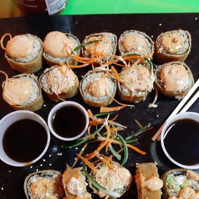 Chikenn Roll