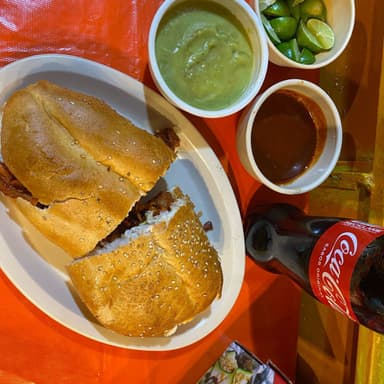 Torta de Pastor + Coca Cola 600 Ml.