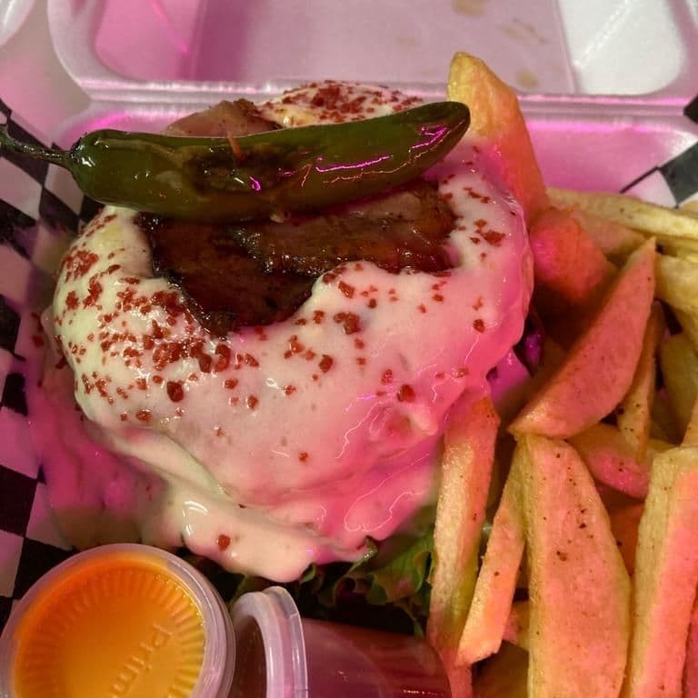 Hamburguesa Bañada de Queso