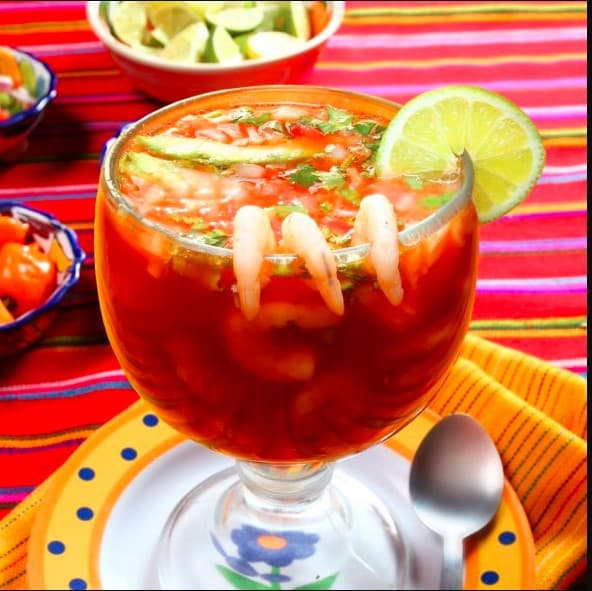 Mariscos y Carnitas "El Charly"
