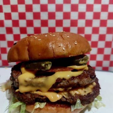Burguers Especialidades (BBQ, Hawaiana o Salchich)