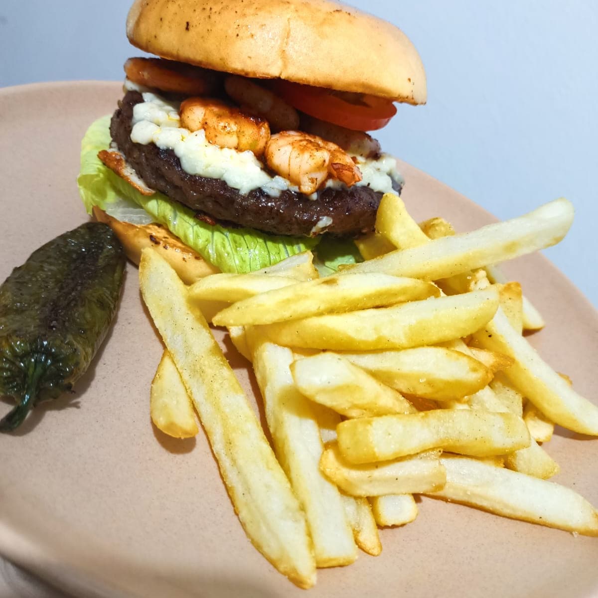 Hamburguesa Mar y Tierra